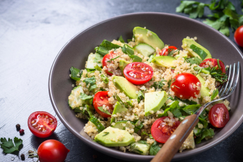 Quinoa saláta avokádóval