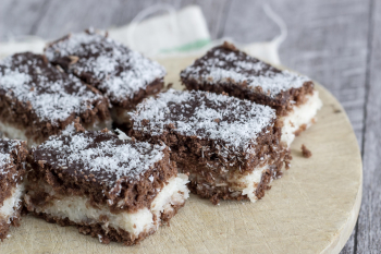 Lamington süti-ausztrál kókusz kocka