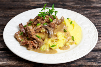 Stroganoff bélszín