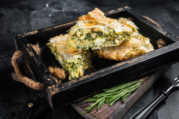 Spanakopita-görög spenótos pite